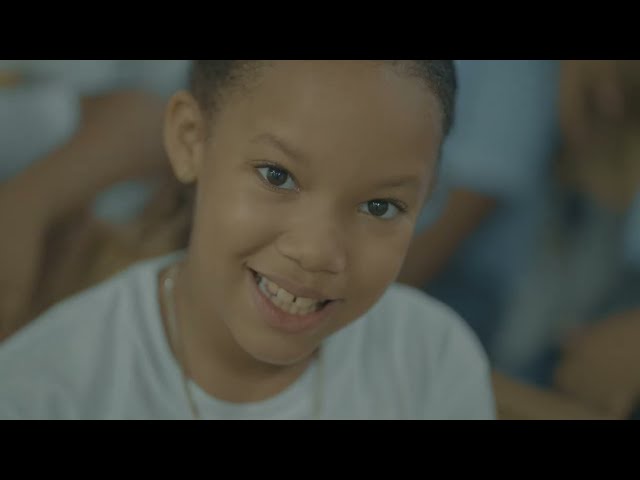 Rey Chavez – La Aldea